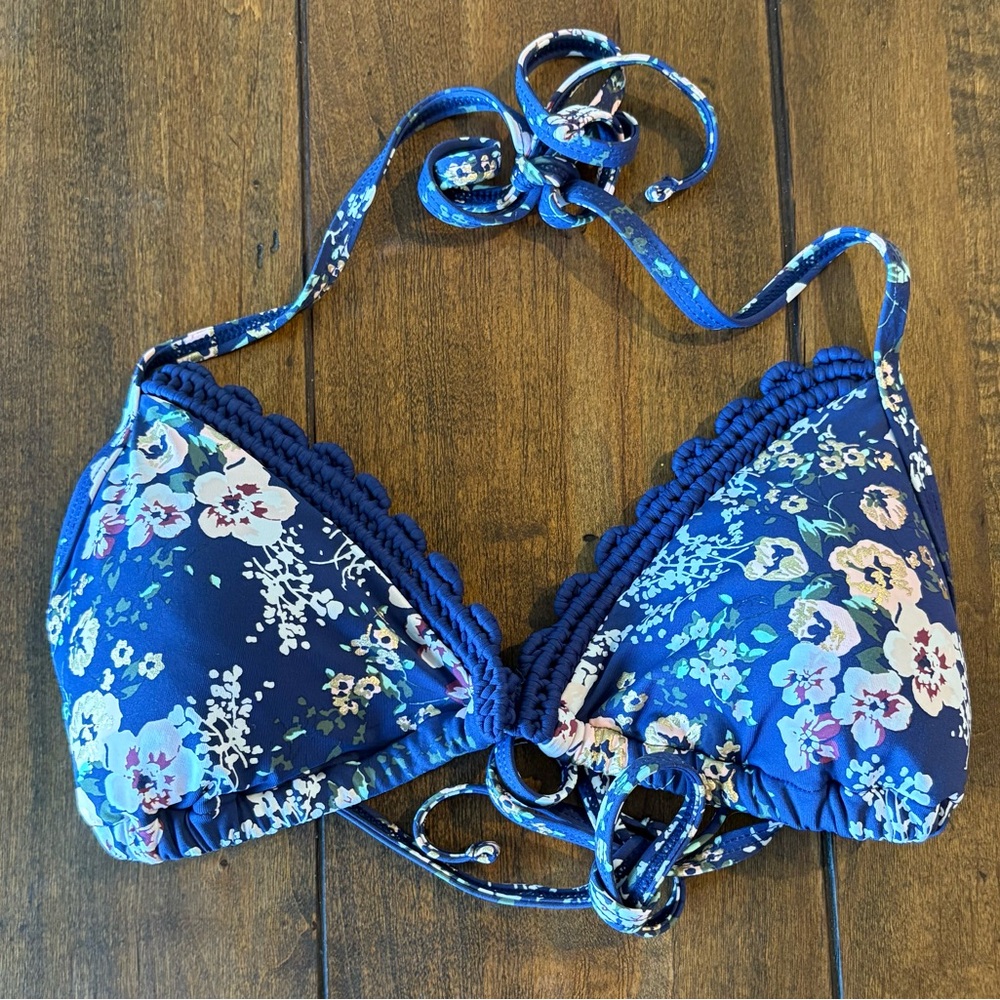 Ambrielle Navy and Floral Bikini Top